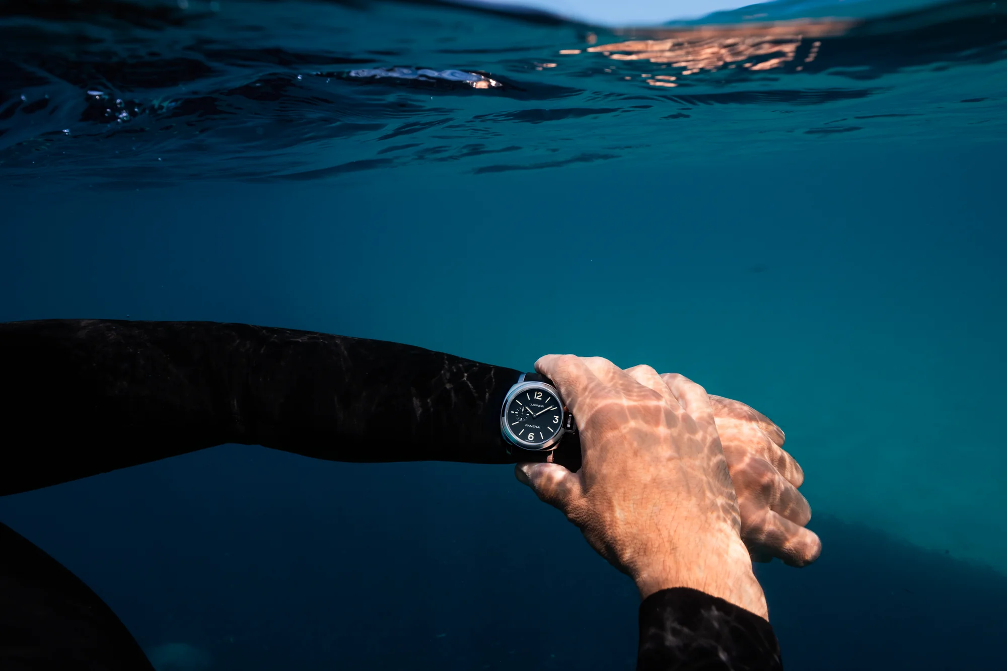 Panerai Luminor 42mm watch beneath the water’s surface